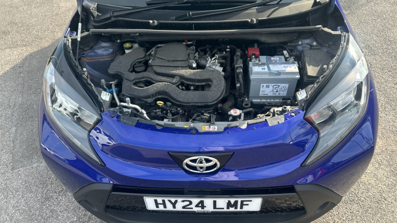 Toyota Aygo X 1.0 VVT-i Edge 5dr Petrol Hatchback